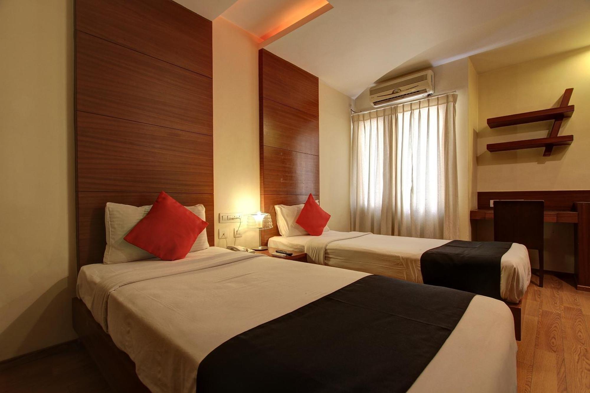 מלון ניו דלהי Townhouse Jp Residency Near Delhi Airport מראה חיצוני תמונה